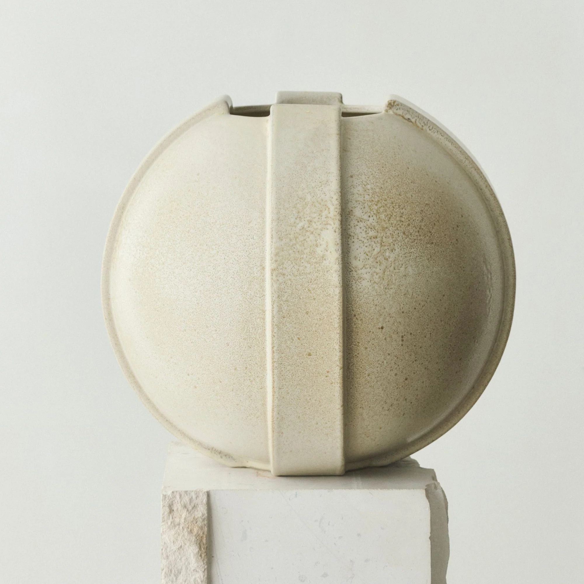 Vinci Vase 01 - Image 10