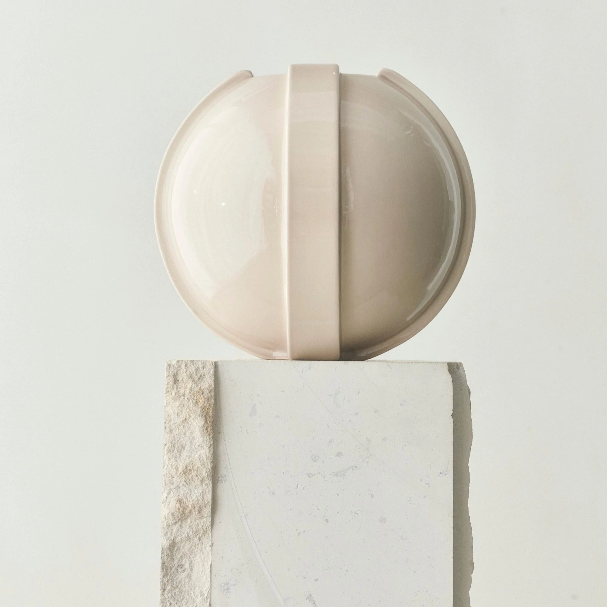 Vinci Vase 02 - Image 5